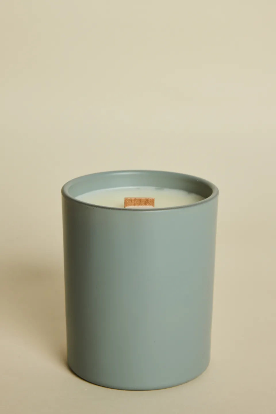 RE:UNION Label Apple Cinnamon Scroll 210g Soy Candle