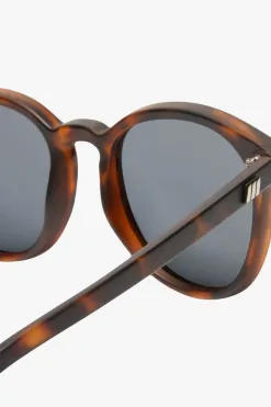 Le Specs Bandwagon Polarised Round Matte Tort Smoke Lens Sunglasses
