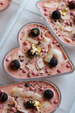 House of Chocolate Blueberry Coconut Chocolate Large Heart