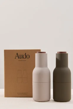 Audo Copenhagen Bottle Grinder Hunting Green Beige with Walnut Lid 20.5cm 2 pack