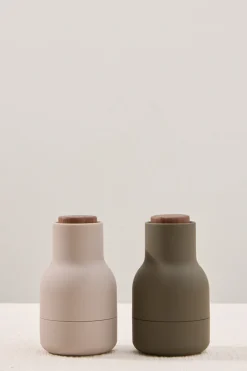 Audo Copenhagen Bottle Grinder Hunting Green Beige with Walnut Lid 11.5cm 2 pack