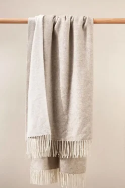 Baya Casa Oatmeal Fringed 130x180cm Merino Throw