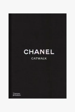 Flying Kiwi Chanel Catwalk: The Complete Karl Lagerfeld Collections