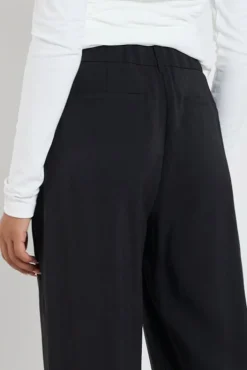 Ivy + Jack Confidential Black Soft Touch Longer Length Elastic Back Pants