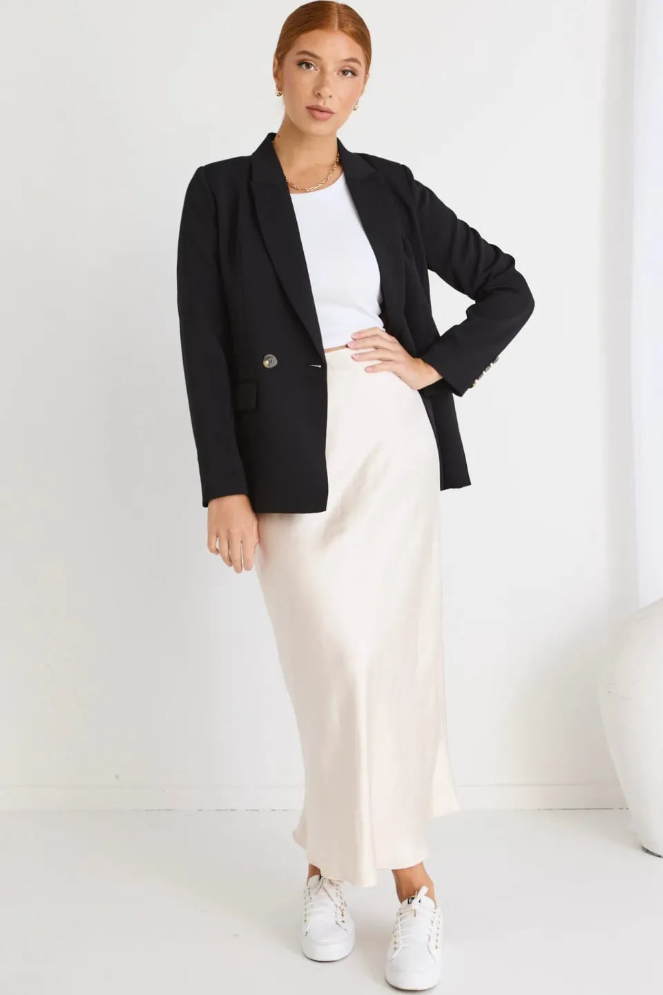 Ivy + Jack Cooper Black Crepe Boyfriend Semi Fitted Blazer