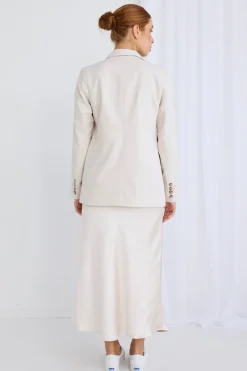 Ivy + Jack Cooper Ecru Linen Boyfriend Semi Fitted Blazer