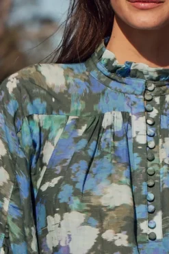 Zoe Kratzmann Crescendo Forest Blur Front Button LS Blouse