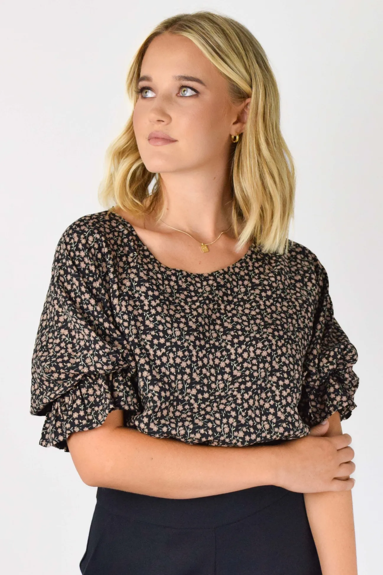 Among the Brave Dare Me Walnut Floral Puff Sleeve Elastic Waist Tie Back Crop Top