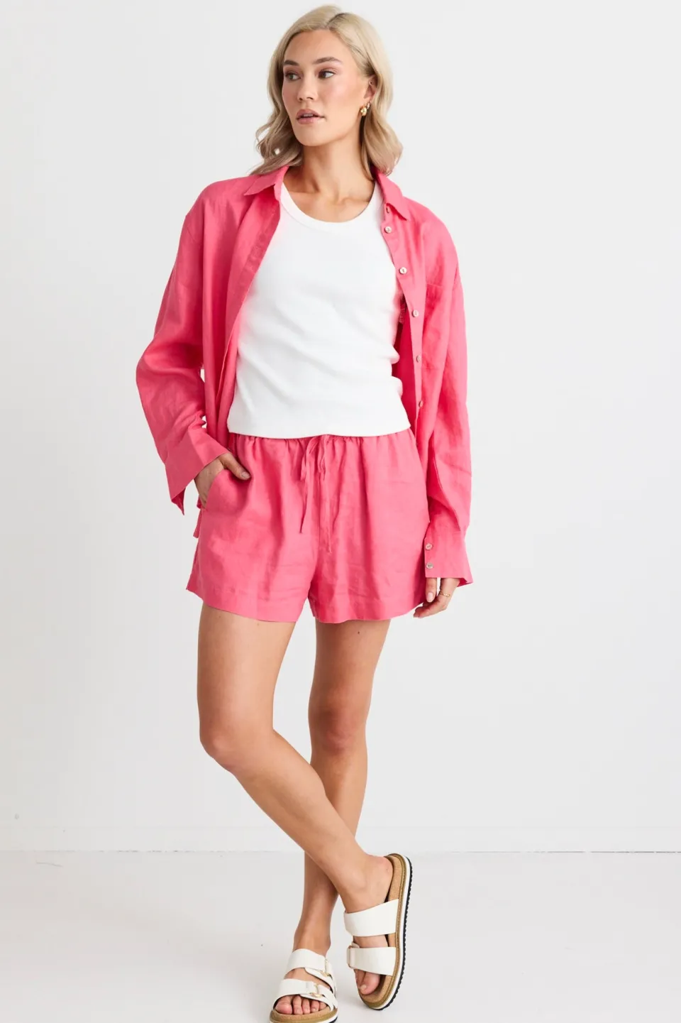 RE:UNION Label Drift Fuchsia Linen Pull On Shorts
