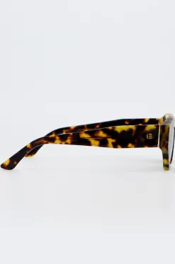 Isle of Eden Emily Tortoise Sunglasses