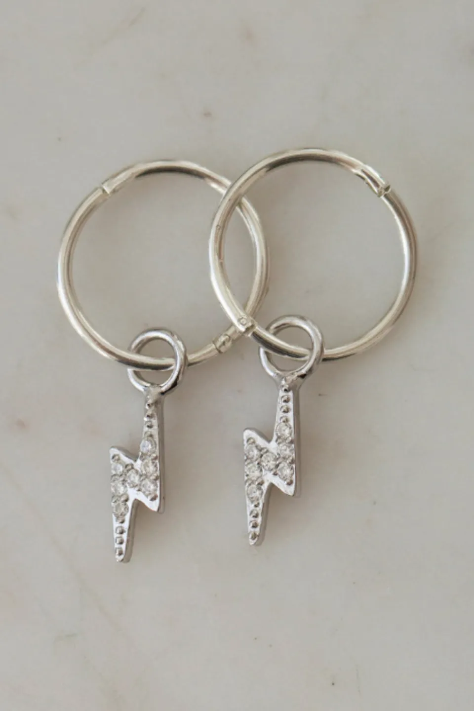 Sophie Flashy Sleeper Earrings Silver