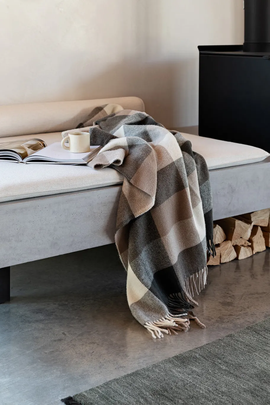 Baya Glenburn Tan Multi Check 150x180cm Wool Throw