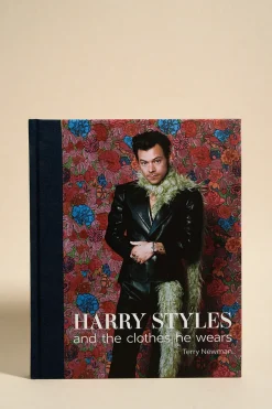 Flying Kiwi Harry Styles and the Clothes He Wears