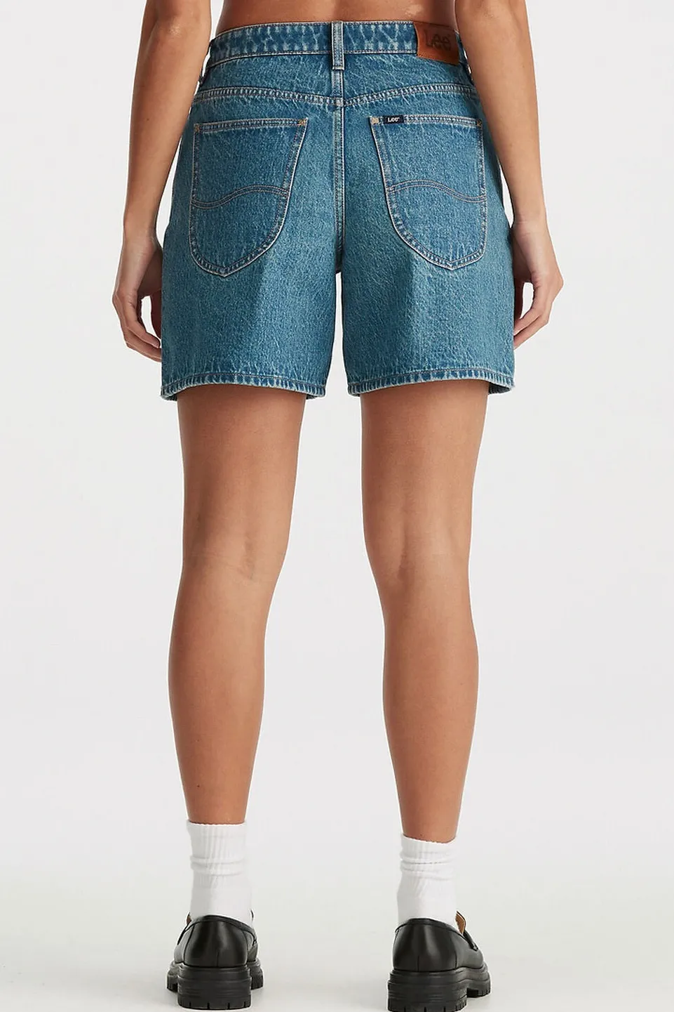 Lee Indigo Pool Denim Mid Relaxed Short