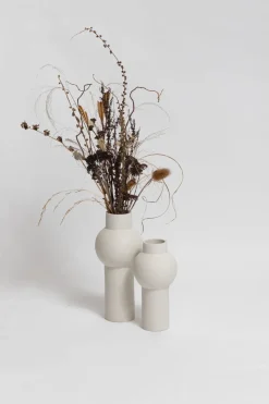 NED Collections Kansas White Bulb Medium Vase