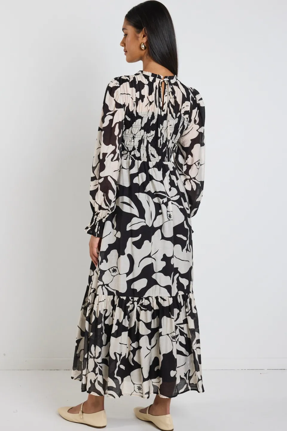 Ivy + Jack Limitless Black Floral LS Shirred Maxi Dress