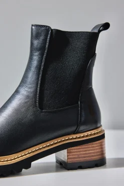 EOS Linear Black Chelsea Elastic Ankle Boot