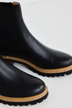 EOS Linear Black Chelsea Elastic Ankle Boot
