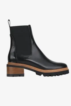 EOS Linear Black Chelsea Elastic Ankle Boot