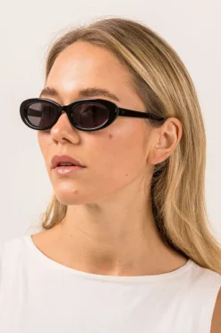 Sito Lourdes Black Oval Sunglasses