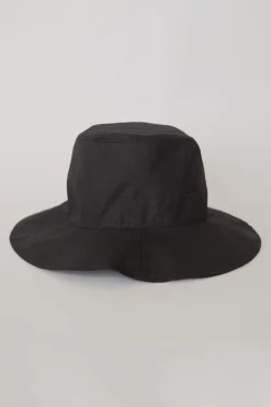 Sophie Love Linen Bucket Hat Black