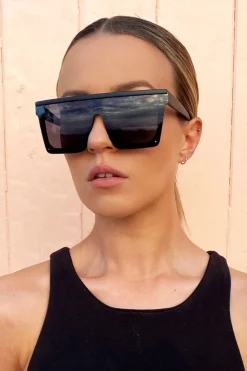 Reality Eyewear Malibu Oversized Flat Top Square Black Sunglasses
