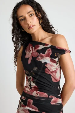 Among the Brave Method Blush Floral Mesh Twist Shoulder Midi Dress