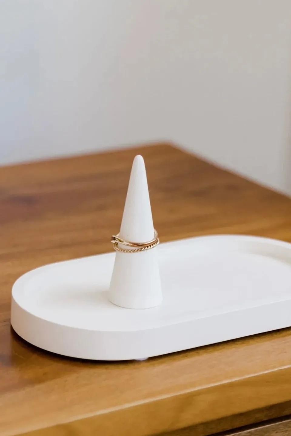 Konkret Mini Oval White 18cm Dish