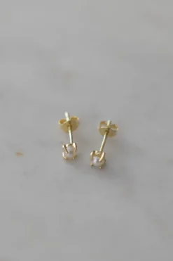 Sophie Mini Pearl Stud Earrings Gold