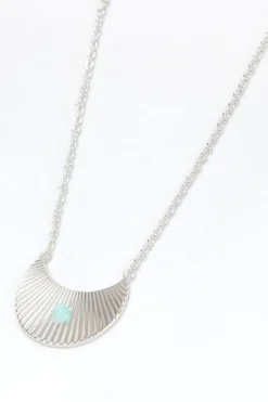 Love Lunamei Moonbeams Sterling Silver Plate with Mint Stone Necklace