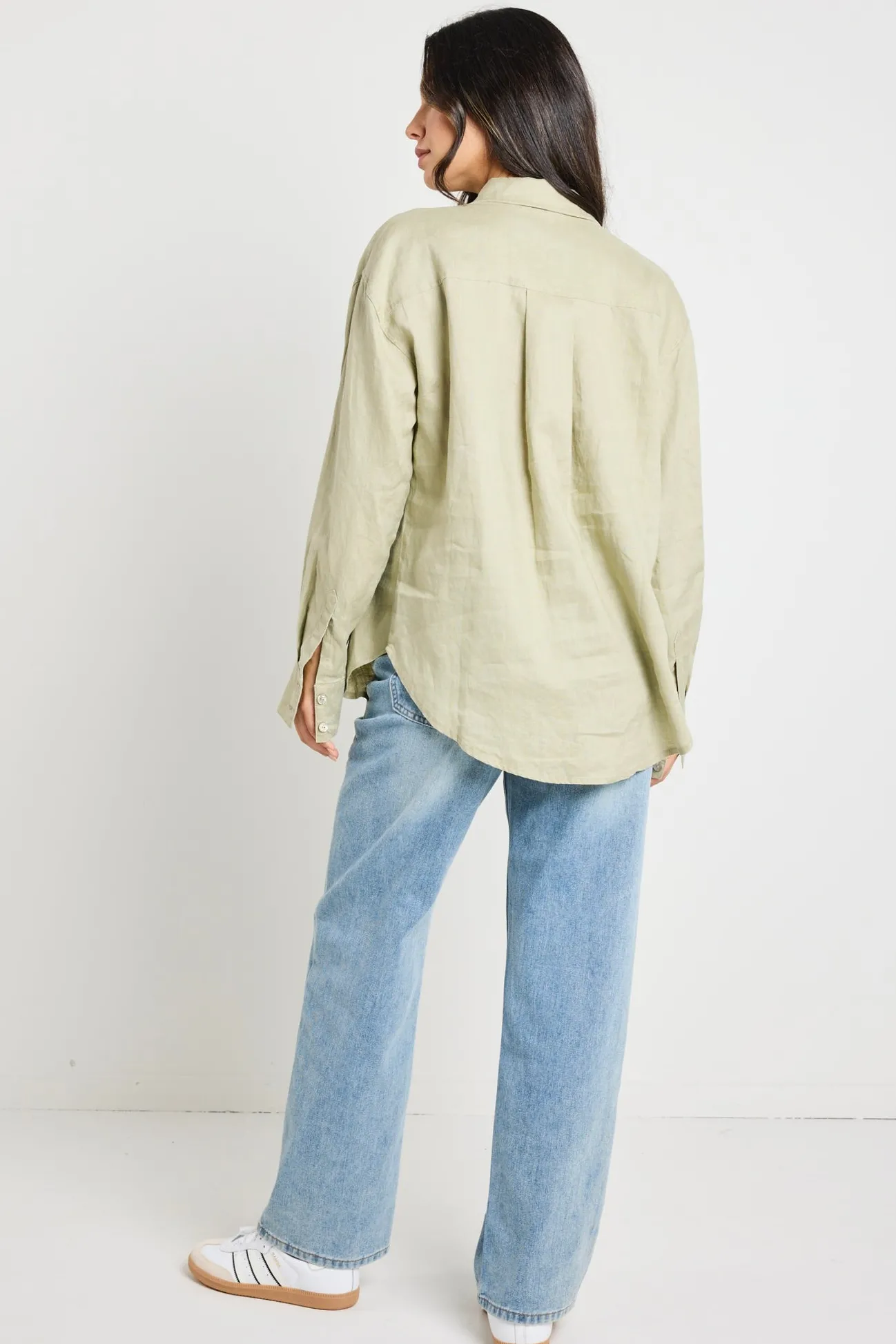 RE:UNION Label Optimum Pale Moss Linen Classic Shirt
