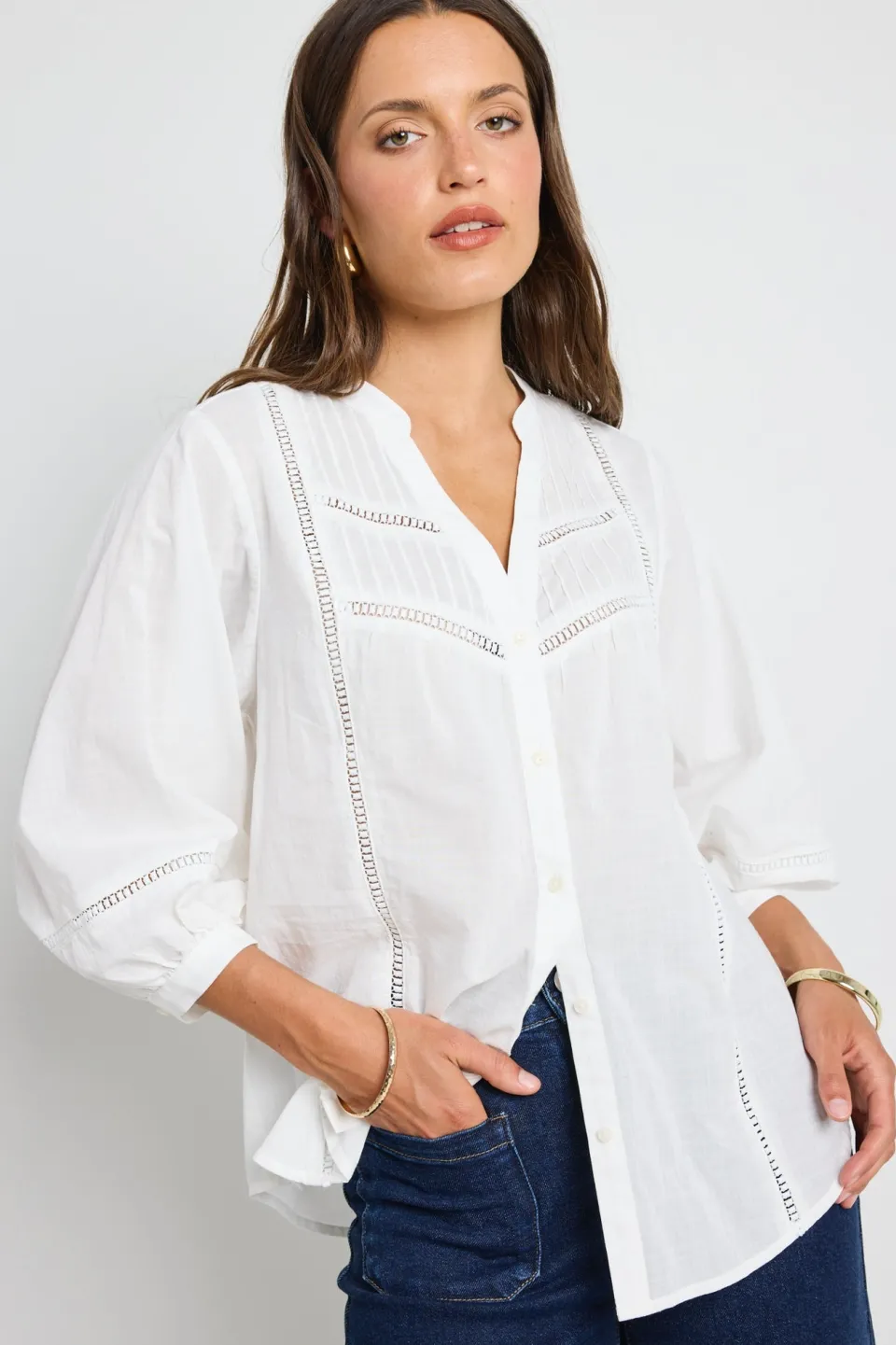 Ivy + Jack Ornamental White Lace Insert Pintuck SS Shirt