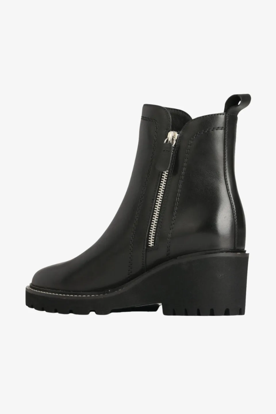 EOS Parson Black Chunky Zip Leather Ankle Boot