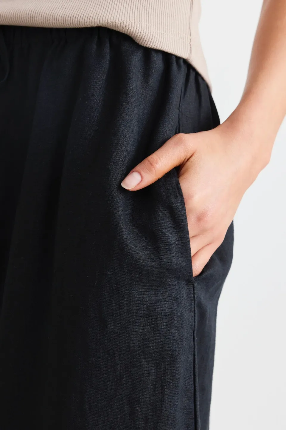 RE:UNION Label Resort Black Linen Tie Waist Pull On Wide Pants