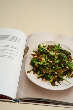 Bookreps NZ Seriously Delicious by Polly Markus