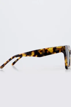 Isle of Eden Sienna Tortoise Sunglasses