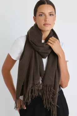 Queen of the Foxes Simple Chocolate Winter Scarf