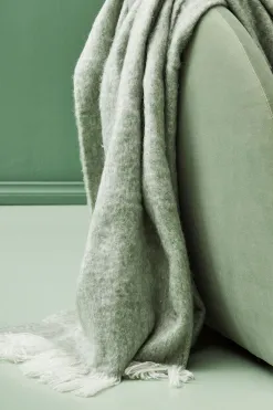 Baya Sorrento Sage Super Soft 125x150cm Throw