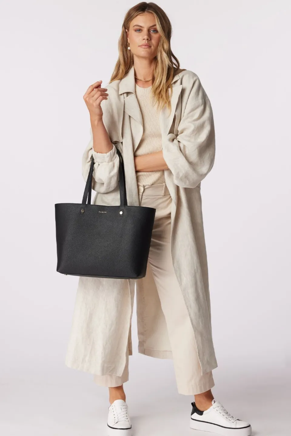 Saben Tilbury Leather Shoulder Bag Black + Prussian