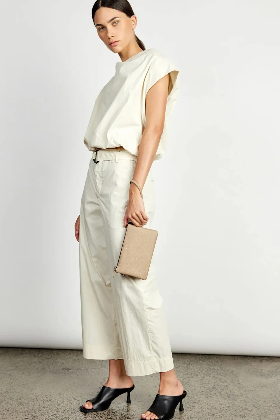 Saben Tilly Tea Crossbody Bag