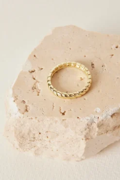 Georgia Mae Twirl EOL Gold Ring