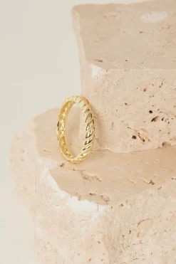Georgia Mae Twirl EOL Gold Ring