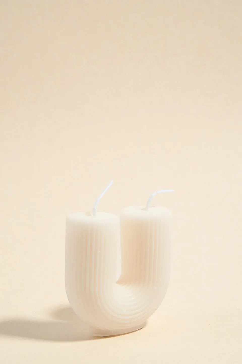 Flo's Home U Shape Handmade Soy Ivory Candle
