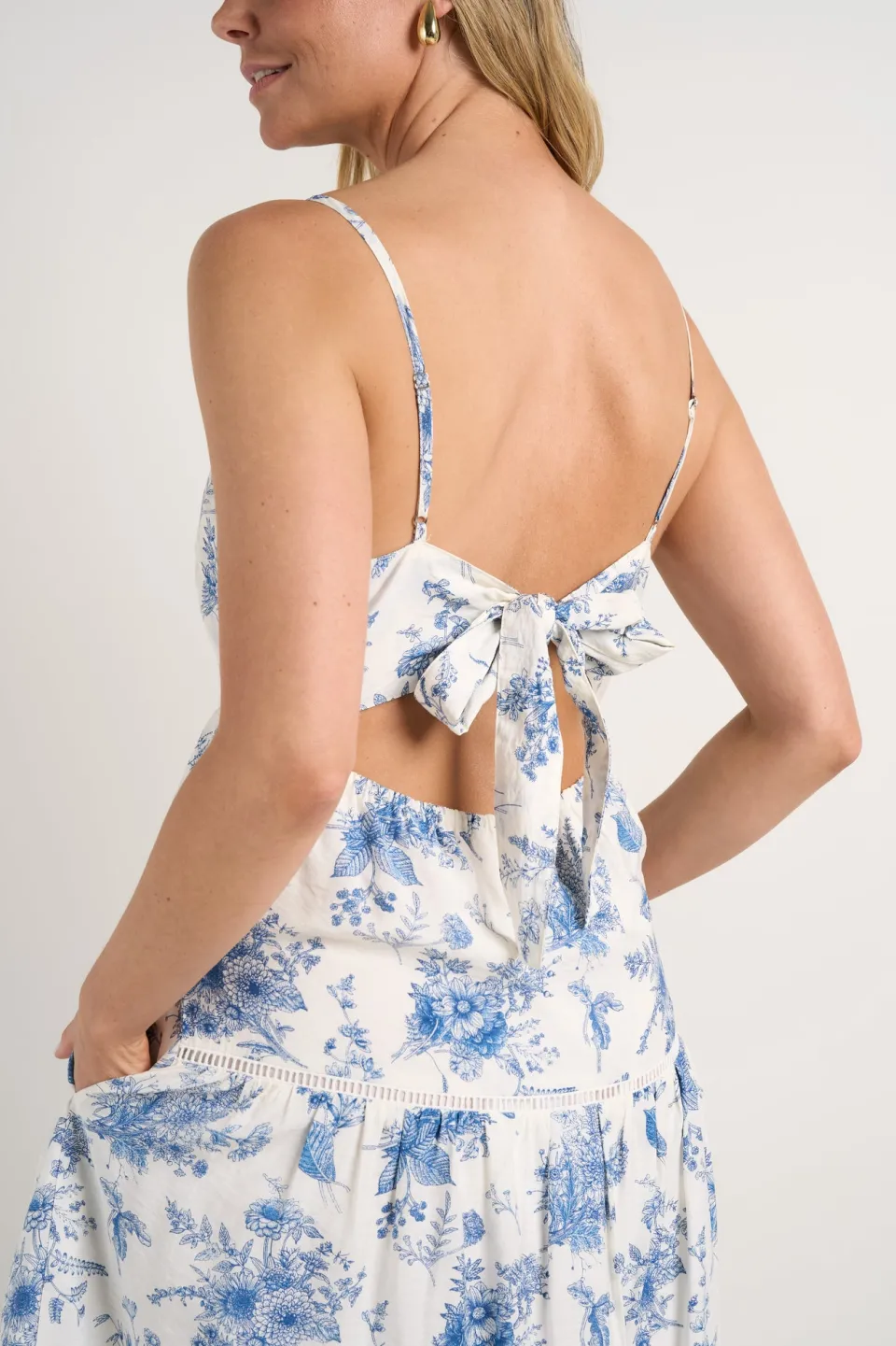 Ivy + Jack Universe Porcelain Print Tie Back Strappy Maxi Dress