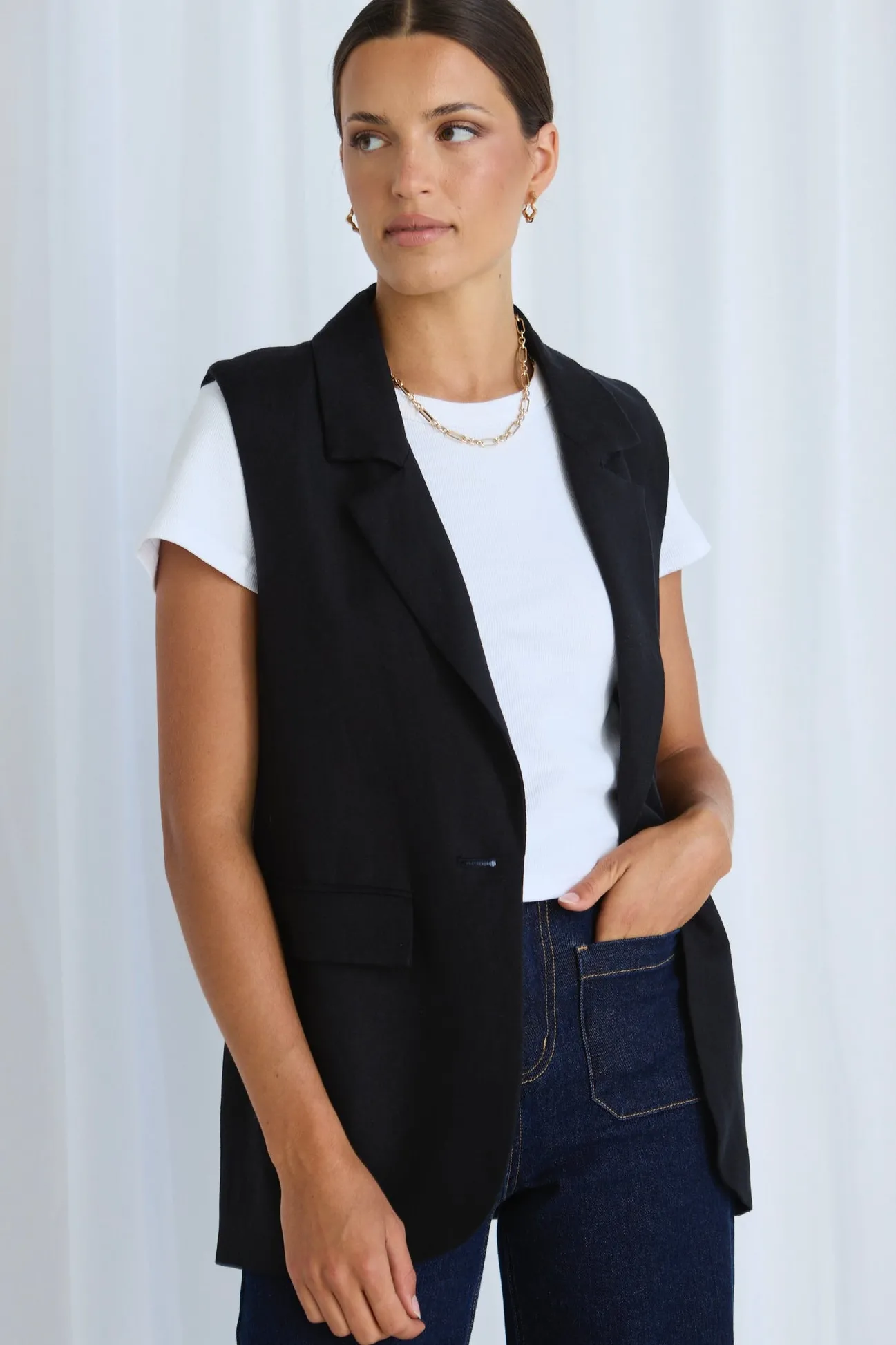 Stories be Told Vancouver Black Linen Longline Vest