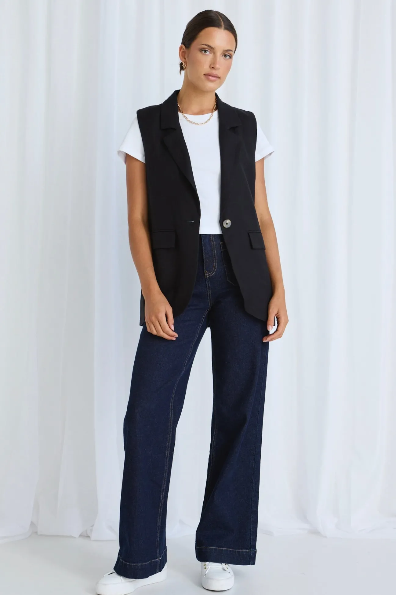 Stories be Told Vancouver Black Linen Longline Vest