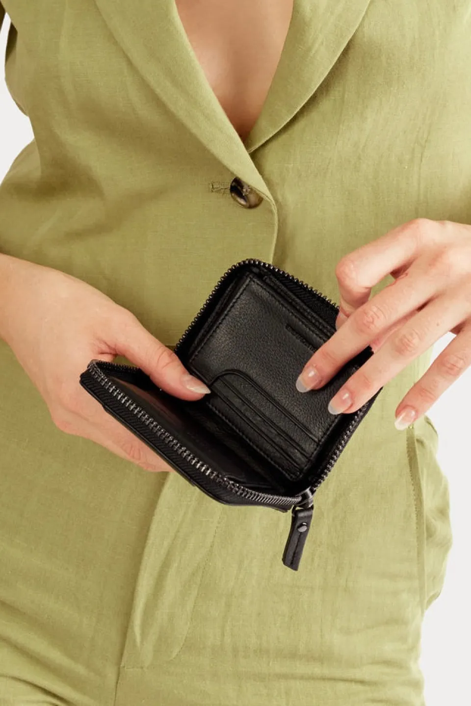 Status Anxiety Wayward Black Wallet