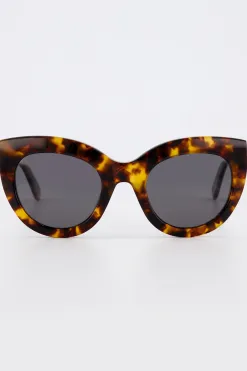 Isle of Eden Wynnie Sunglasses Tortoise